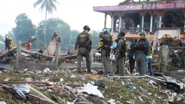 থাইল্যান্ডে আতশবাজি কারখানায় বিস্ফোরণ, নিহত অন্তত ২০