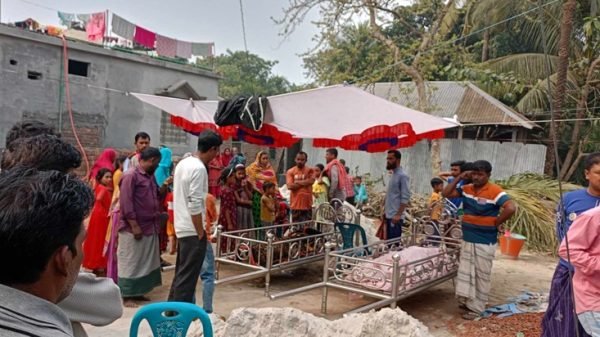 কুষ্টিয়ায় ছেলের মৃত্যুর খবরে বাবার মৃত্যু