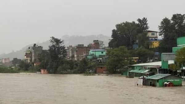 নেপালে বন্যা ও ভূমিধ্বসে ১০ জনের মৃত্যু