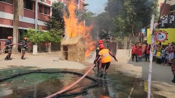 ব্রাহ্মণবাড়িয়ায় অগ্নিকান্ড বিষয়ক মহড়া অনুষ্ঠিত