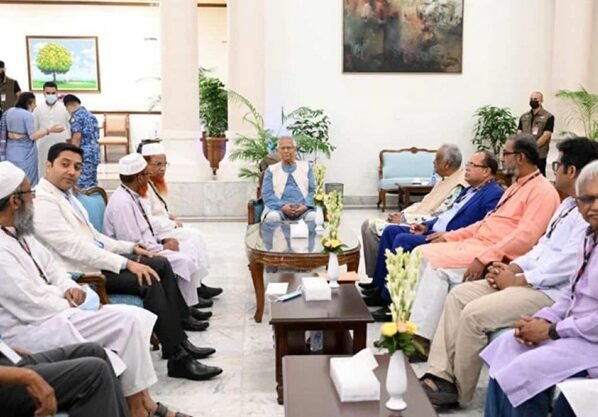 পতিত শক্তি নির্বাচনের আয়োজনকে ভন্ডুলের চেষ্টা করছে: প্রধান উপদেষ্টা