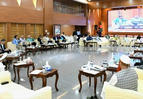 দলের প্রাপ্ত ভোটের ভিত্তিতে সংসদের উচ্চকক্ষে ১০০ আসন