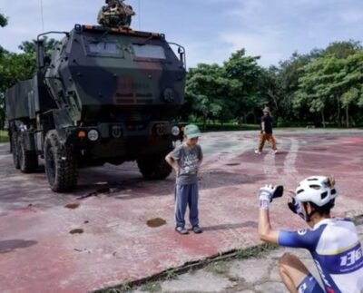 মার্কিন হিমার্স রকেট সিস্টেম নিয়ে তাইওয়ানের যুদ্ধের মহড়া