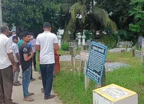 গোপালগঞ্জে সংঘর্ষে নিহত ৩ জনের মরদেহ উত্তোলন