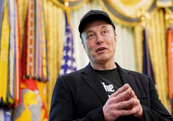 ইলন মাস্কের নতুন রাজনৈতিক দলের নাম ‘আমেরিকা পার্টি’