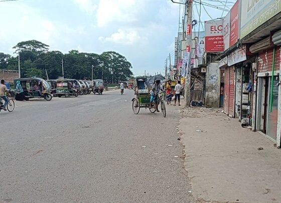 গোপালগঞ্জে ৪ মামলায় গ্রেফতার ৩০৬, বাড়লো কারফিউয়ের সময়