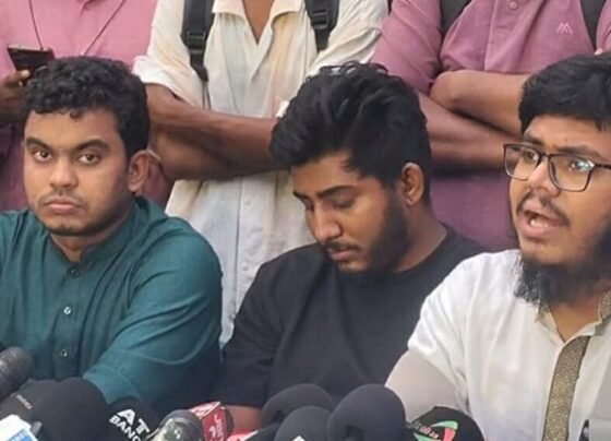 কেন্দ্রীয় বাদে বৈষম্যবিরোধী ছাত্র আন্দোলনের সব কমিটির কার্যক্রম স্থগিত