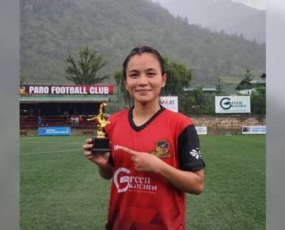 ভুটানে দলকে জিতিয়ে টানা দ্বিতীয়বার ম্যাচসেরা ঋতুপর্ণা