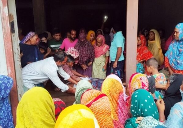 গাংনীতে বিদ্যুতায়িত হয়ে স্বামী স্ত্রীর মৃত্যু