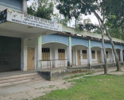 পঞ্চগড়ের ২ উপজেলার ৫ শিক্ষা প্রতিষ্ঠানে একজনও পাশ করতে পারেনি!