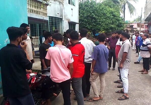 মেহেরপুরে ট্রাকের ধাক্কায় মোটরসাইকেল আরোহী নিহত