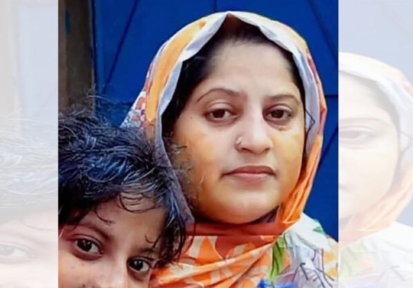 মেয়েকে স্কুল থেকে আনতে গিয়ে লাশ হয়ে ফিরল মা