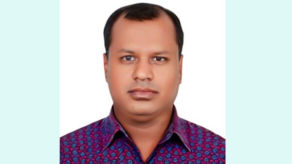 মেহেরপুরে কথিত সাংবাদিক ফয়েজের বিরুদ্ধে চাঁদাবাজি মামলা ও সেনা ক্যাম্পে পৃথক অভিযোগ