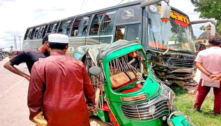 শেরপুরে বাস- সিএনজি সংঘর্ষে শিশু নিহত, আহত ৫