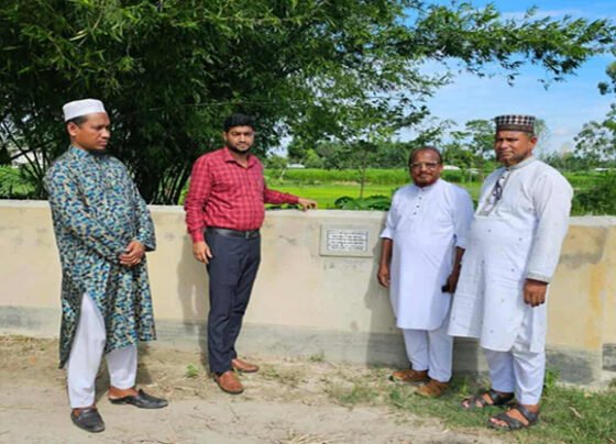 দেবীগঞ্জে ইউএনও'র কাবিখা ও টিআরের উন্নয়ন কাজ পরিদর্শন