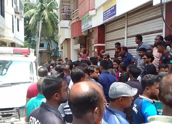 মেহেরপুরে লাইফ কেয়ার ডি ল‍্যাব এন্ড হাসপাতালে রোগীর মৃত্যুর অভিযোগ