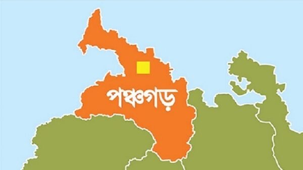 ভাইয়ের কাছ থেকে পিতার সম্পত্তি হতে বঞ্চিত বোনেরা, প্রশাসনের দ্বারে দ্বারে ঘুরছে পাঁচ বোন