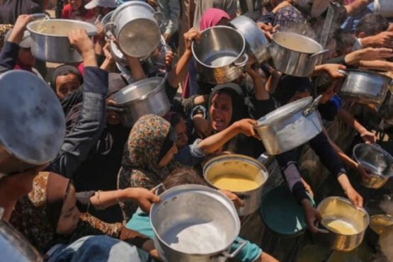 গাজায় অনাহারে আরও ৫ জনের মৃত্যু