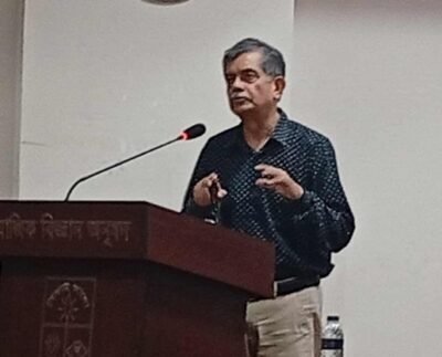 চাইলেই অন্তর্বর্তী সরকারের পক্ষে শিক্ষা কমিশন গঠন করা সম্ভব নয়