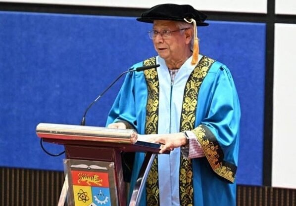 জনগণের হাতে ক্ষমতা হস্তান্তরে আমরা প্রতিশ্রুতিবদ্ধ: প্রধান উপদেষ্টা