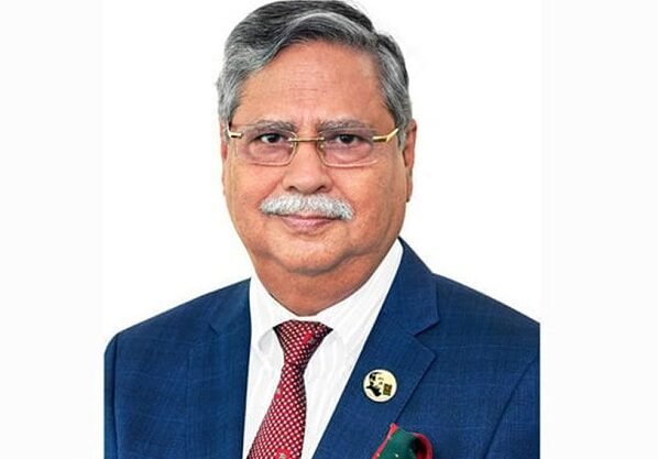 বিদেশের সব দূতাবাস থেকে রাষ্ট্রপতির ছবি সরানোর নির্দেশ