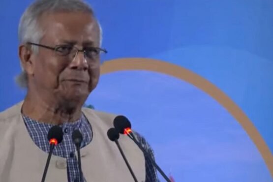 মৎস্য আহরণের সঠিক কার্যক্রম গ্রহণে গবেষণা বাড়াতে হবে: প্রধান উপদেষ্টা