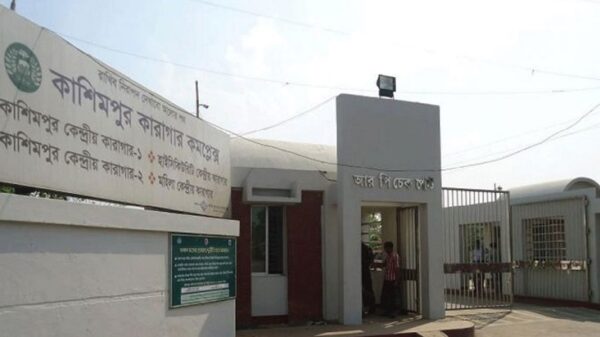 এক বছরেও গ্রেফতার হয়নি পালানো ৭২৪ বন্দি