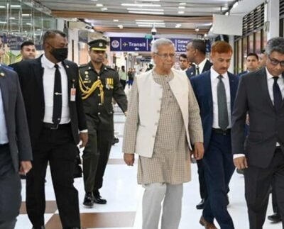 মালয়েশিয়ার উদ্দেশে ঢাকা ছাড়লেন প্রধান উপদেষ্টা