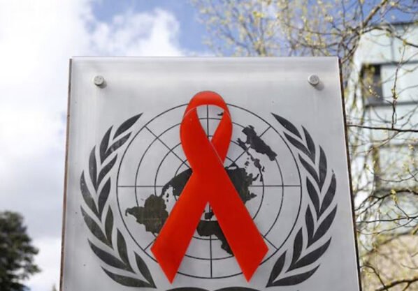 দুই বছরের মধ‍্যে এইডসের টিকা তৈরি করতে চায় রাশিয়া