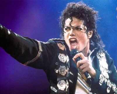 মাইকেল জ্যাকসনের মোজার দাম ১০ লাখ টাকা