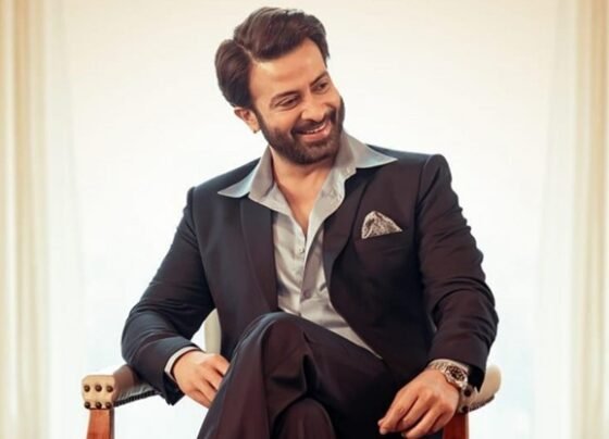 ‘জাতির শ্রেষ্ঠ সন্তানেরা সবসময় রাজনীতির ঊর্ধ্বেই থাকুক’