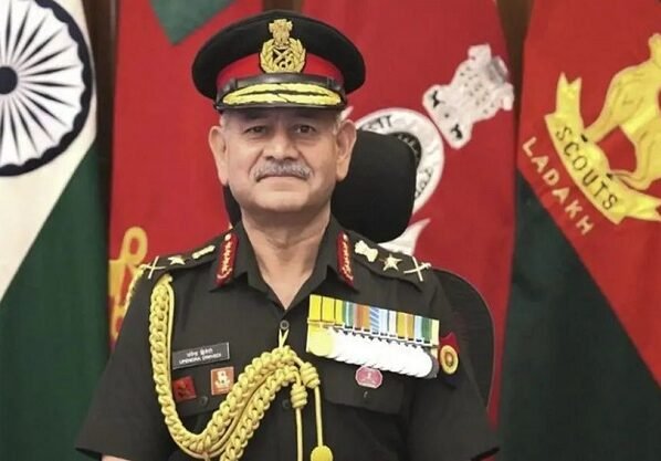 প্রথমবারের মতো হামাসকে সন্ত্রাসী সংগঠন বললেন ভারতের সেনাপ্রধান