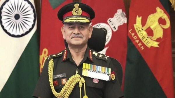 প্রথমবারের মতো হামাসকে সন্ত্রাসী সংগঠন বললেন ভারতের সেনাপ্রধান