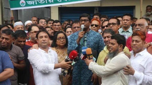 সরকার মবের শাসন প্রতিষ্ঠা করেছে: শামীম হায়দার