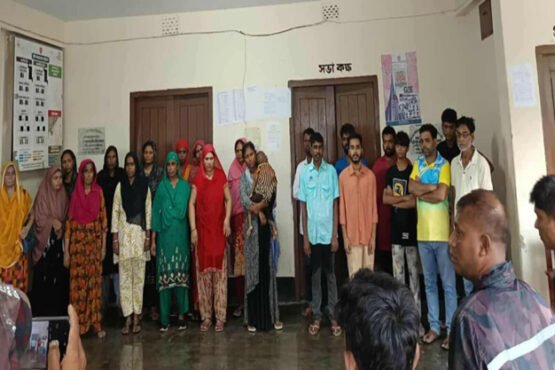 পঞ্চগড় সীমান্ত দিয়ে ২৩ জনকে পুশইন, টের পায়নি বিজিবি, নৈশপ্রহরীর হাতে আটক
