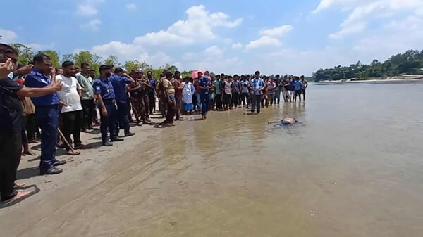 পঞ্চগড় সীমান্তে যুবকের গুলিবিদ্ধ মরদেহ উদ্ধার, এখনও নিখোঁজ দুইজন