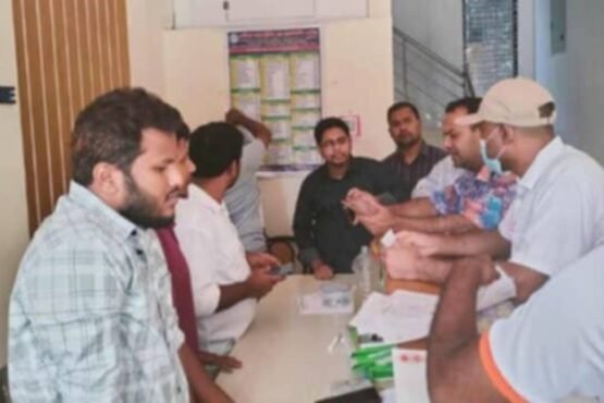 দেবীগঞ্জে চার ক্লিনিক ও ডায়াগনস্টিক সেন্টারকে জরিমানা