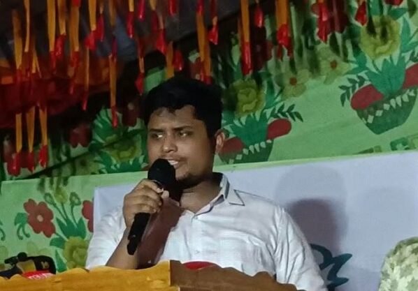 সংস্কার না হলে নূরের পরিণতি আমাদের জন্যও অপেক্ষা করছে: হাসনাত আবদুল্লাহ