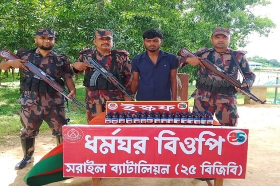 ব্রাহ্মণবাড়িয়ায় বিজিবি সেনাবাহিনীর যৌথ অভিযানে চোরাচালানী মালামাল আটক 