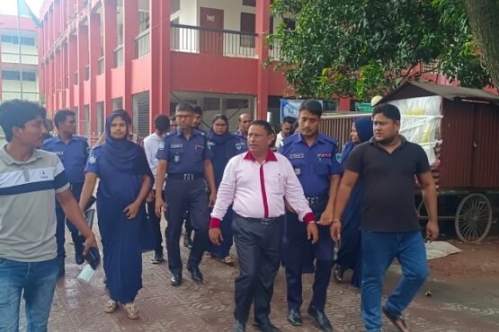 মেহেরপুরে পর্নোগ্রাফি মামলায় ছয় জনের বিভিন্ন মেয়াদে কারাদন্ড-জরিমানা