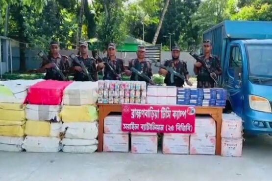 ব্রাহ্মণবাড়িয়ায় বিজিবির অভিযানে বিপুলপরিমাণ চোরাচালানী মালামাল জব্দ