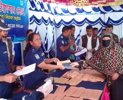 মেহেরপুরে ১২২টি হারানো মোবাইল ও টাকা ফিরিয়ে দিলো পুলিশ