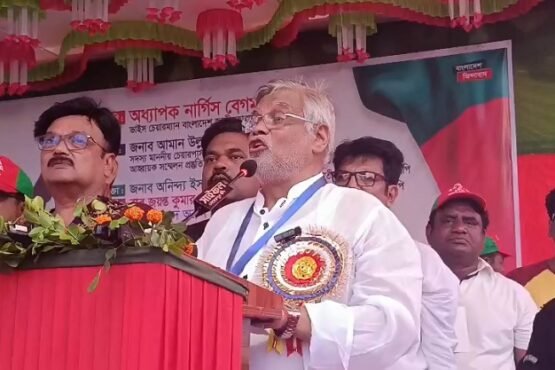 দেশের দুঃসময়ে জিয়া পরিবারের ভূমিকা অনস্বীকার্য- মেহেরপুরে আমান উল্লাহ আমান