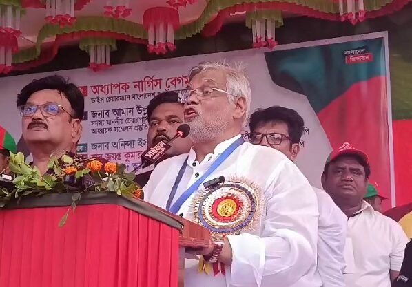 দেশের দুঃসময়ে জিয়া পরিবারের ভূমিকা অনস্বীকার্য- মেহেরপুরে আমান উল্লাহ আমান