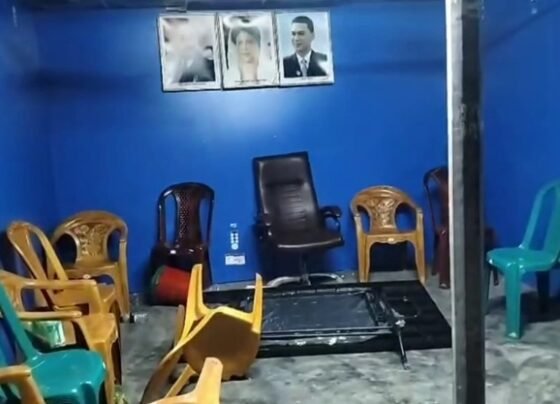 বিএনপি অফিস ভাঙচুরের ঘটনায় কায়েমপুরে উত্তেজনা, প্রতিবাদ সমাবেশ