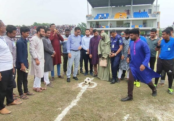 আমাদের শত্রু একমাত্র ফ্যাসিবাদ: মনির হায়দার