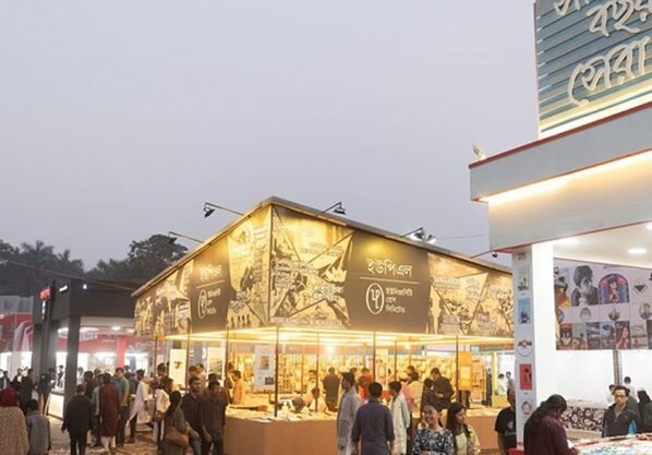 একুশে বইমেলা ১৭ ডিসেম্বর থেকে একমাস