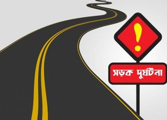 গাজীপুরে সড়ক দুর্ঘটনায় প্রাণ গেলো ৪ জনের