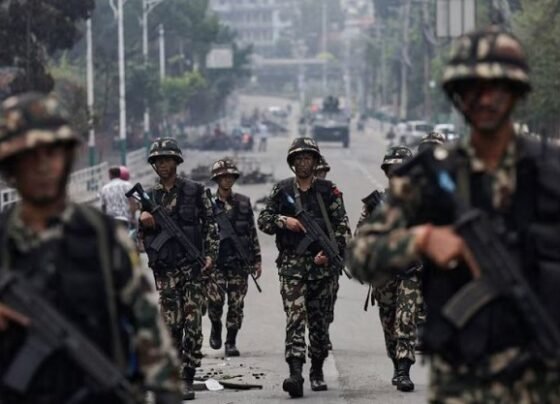 বিক্ষোভে উত্তাল নেপালে পার্লামেন্ট ভবনে সেনা প্রহরা