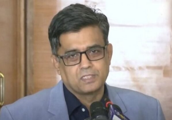 আখতার হোসেনের ওপর ডিম নিক্ষেপ অনাকাঙ্ক্ষিত ঘটনা: প্রেস সচিব